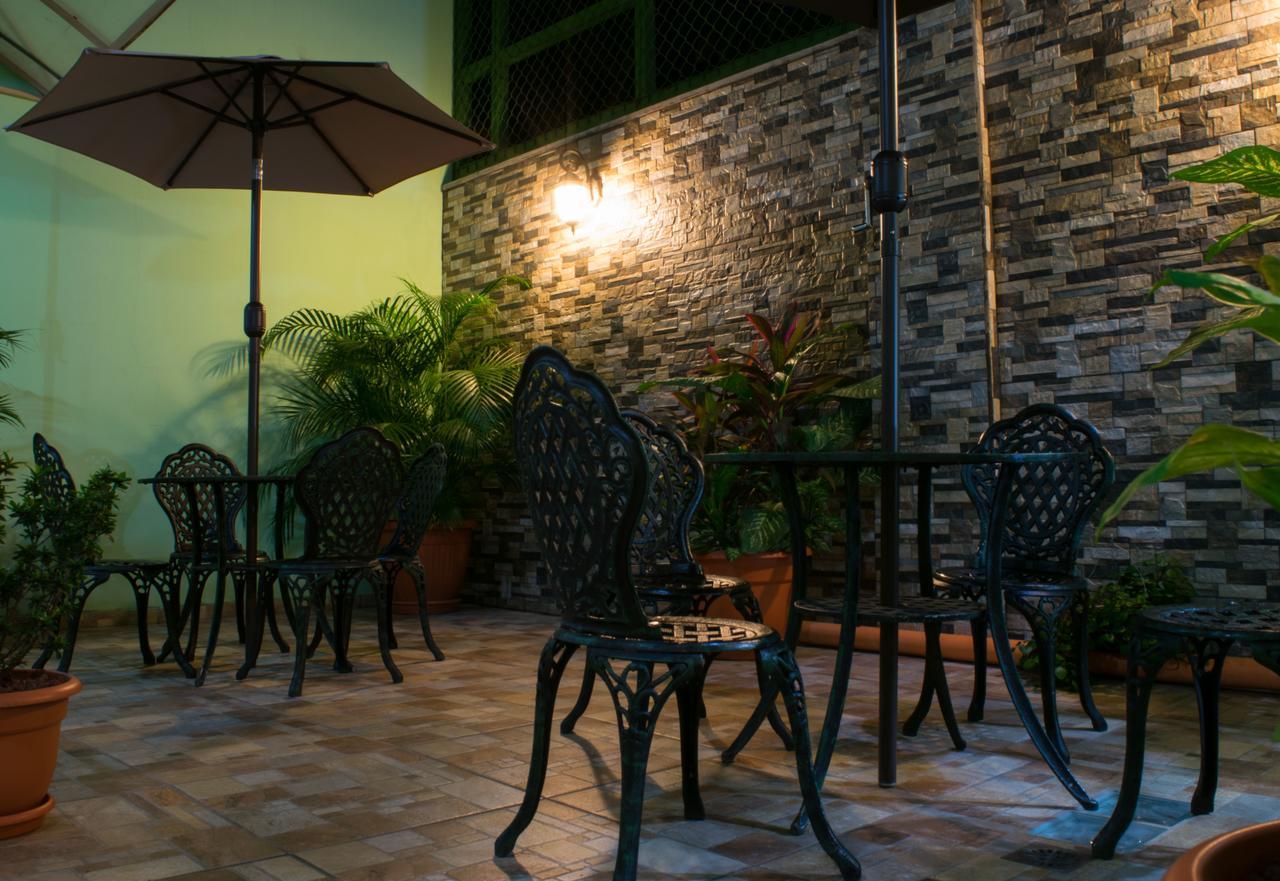 Hostal De Asturias Сан-Сальвадор Экстерьер фото